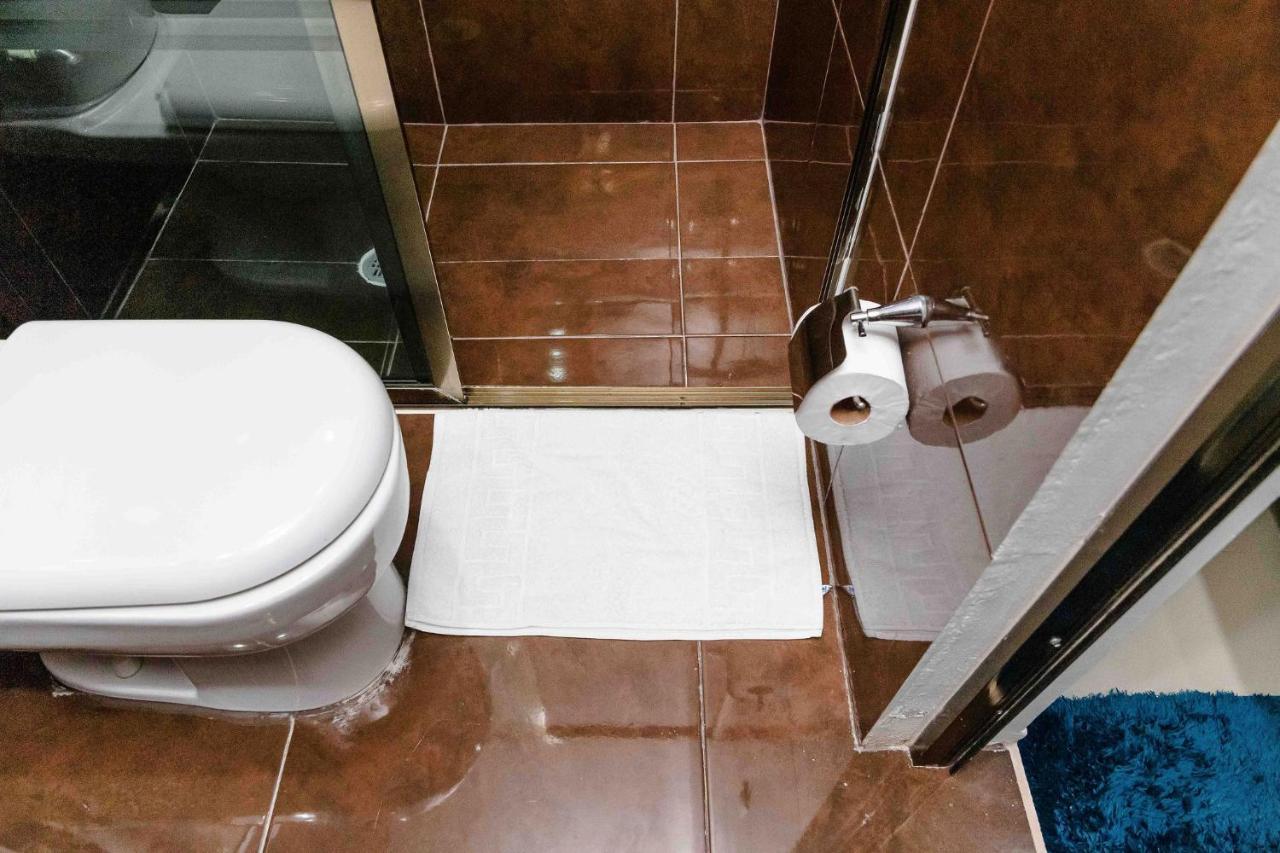 Hotel Naomi City Center バカラル エクステリア 写真